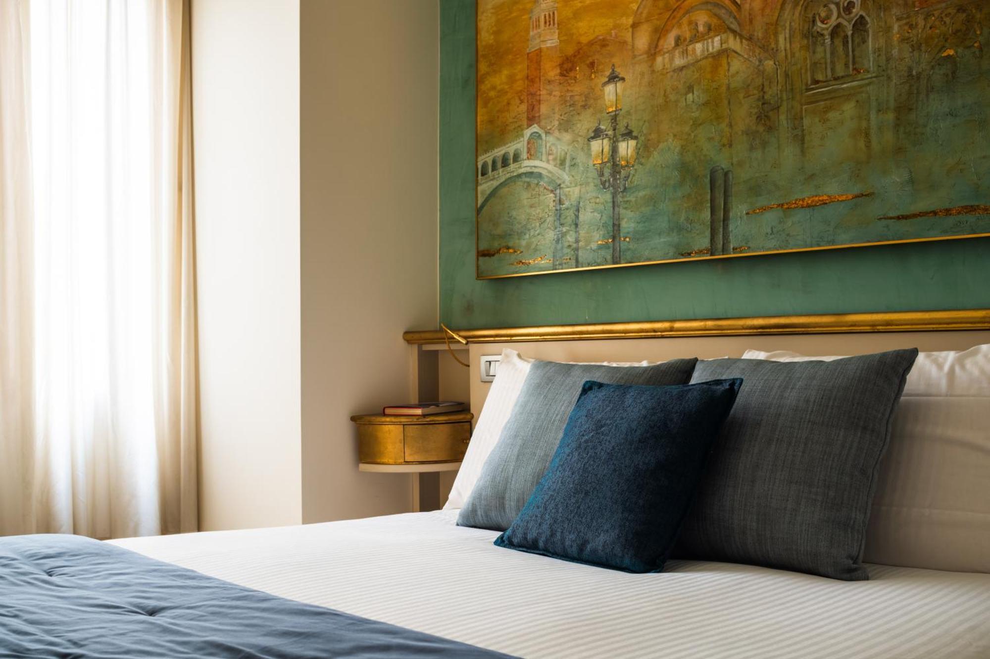Grand Canal Luxury Apartment With Terrace R&R Венеция Екстериор снимка